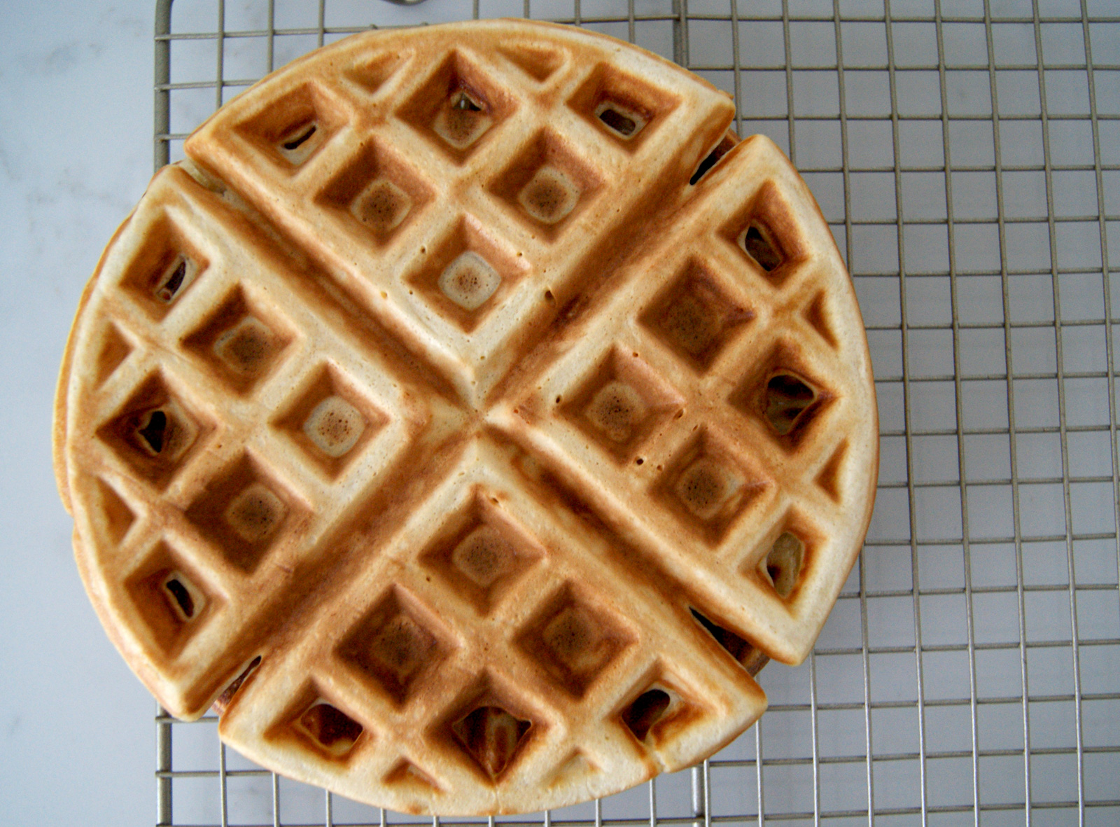 Double Waffle Bowl Maker, Make bowl shapes Belgian waffles for serving ice  cream